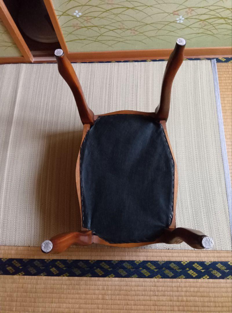 アンテーク背もたれなし椅子
