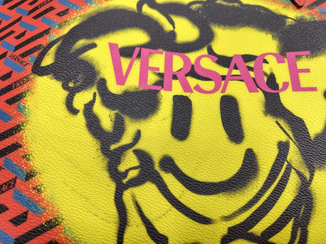 ヴェルサーチェ VERSACE スマイリーメドゥーサ トートバッグ RED