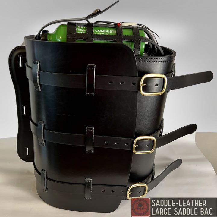 ラージサイズ ブラックレザーサドルバッグ ハンドメイド - メルカリ