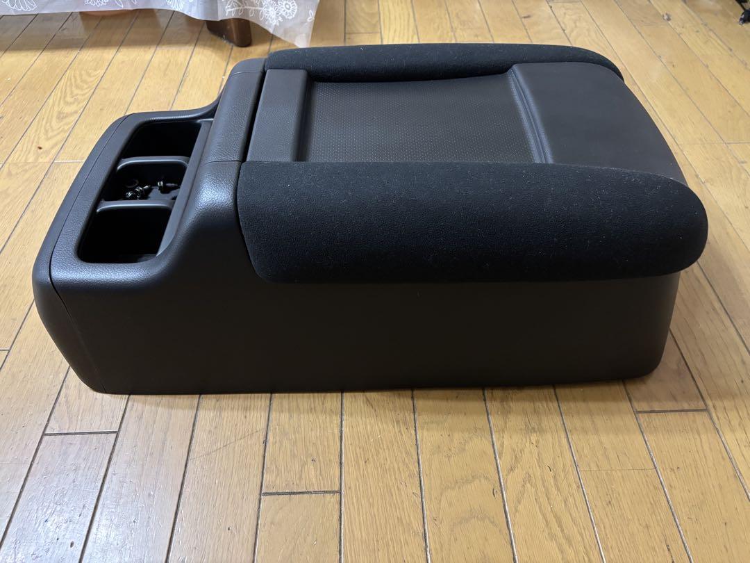キャラバン　純正センターコンソール　グランドプレミアムgx