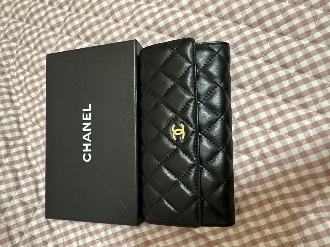 CHANEL キルティング 長財布 黒