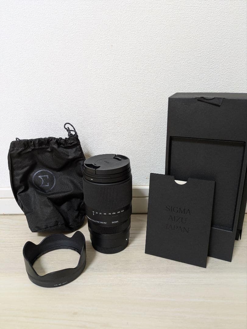 SIGMA 16-300mm F3.5-6.7 DC OS目立った傷や汚れなし