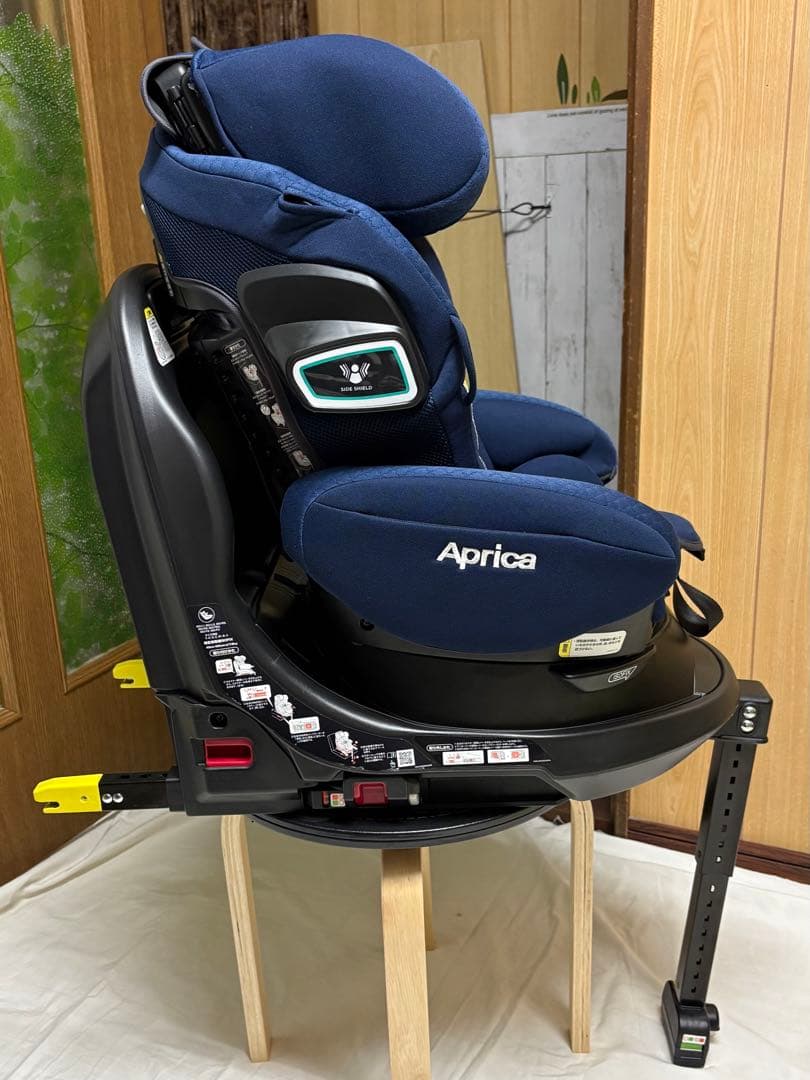 アップリカ フラディアグロウ ISOFIX 360°セーフティー AB 新生児 アップリカ フラディアグロウ ISOFIX 360°セーフティー AB 新生児