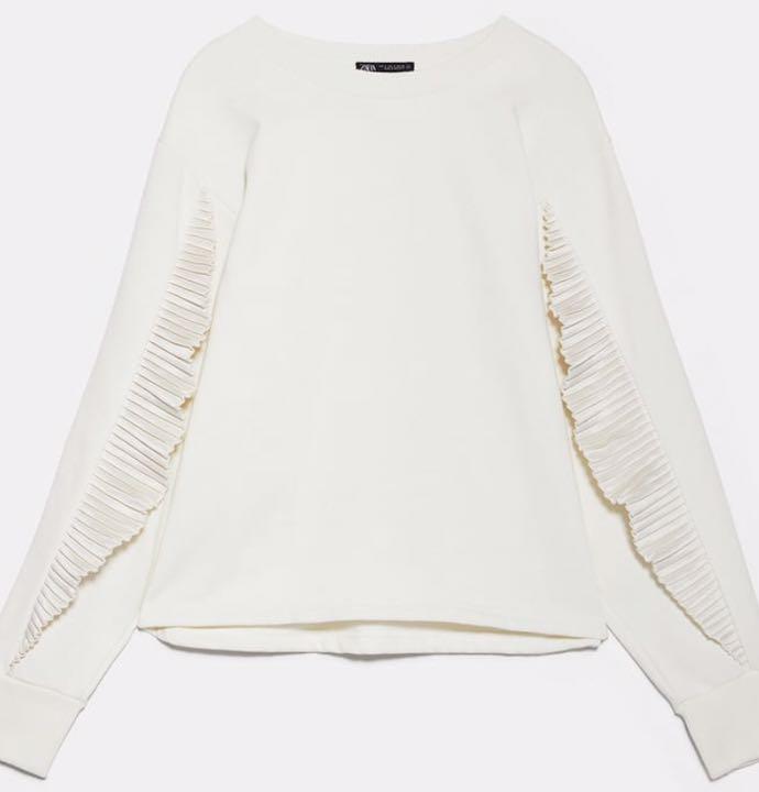 新品☆ZARA ザラ ツイストフリル付きトップス S トップス