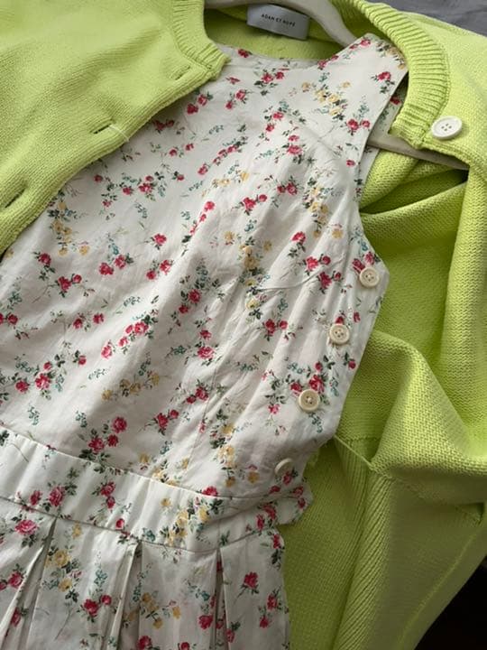 22最新作 リバティ柄 ビッグタック ワンピース Yaeca ロングワンピース