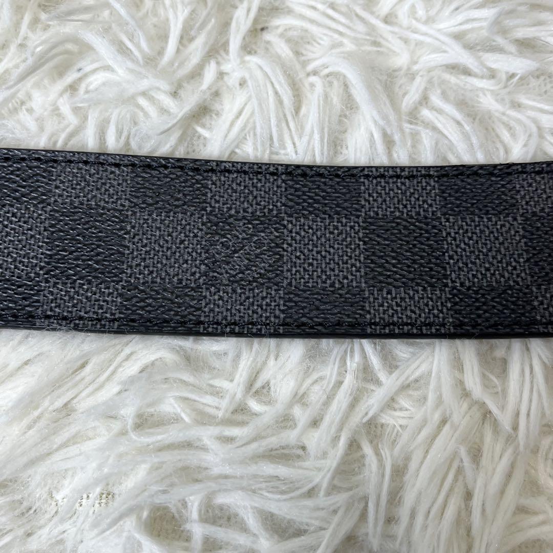 美品✨ ルイヴィトン サンチュール イニシャル ダミエグラフィット LV 黒