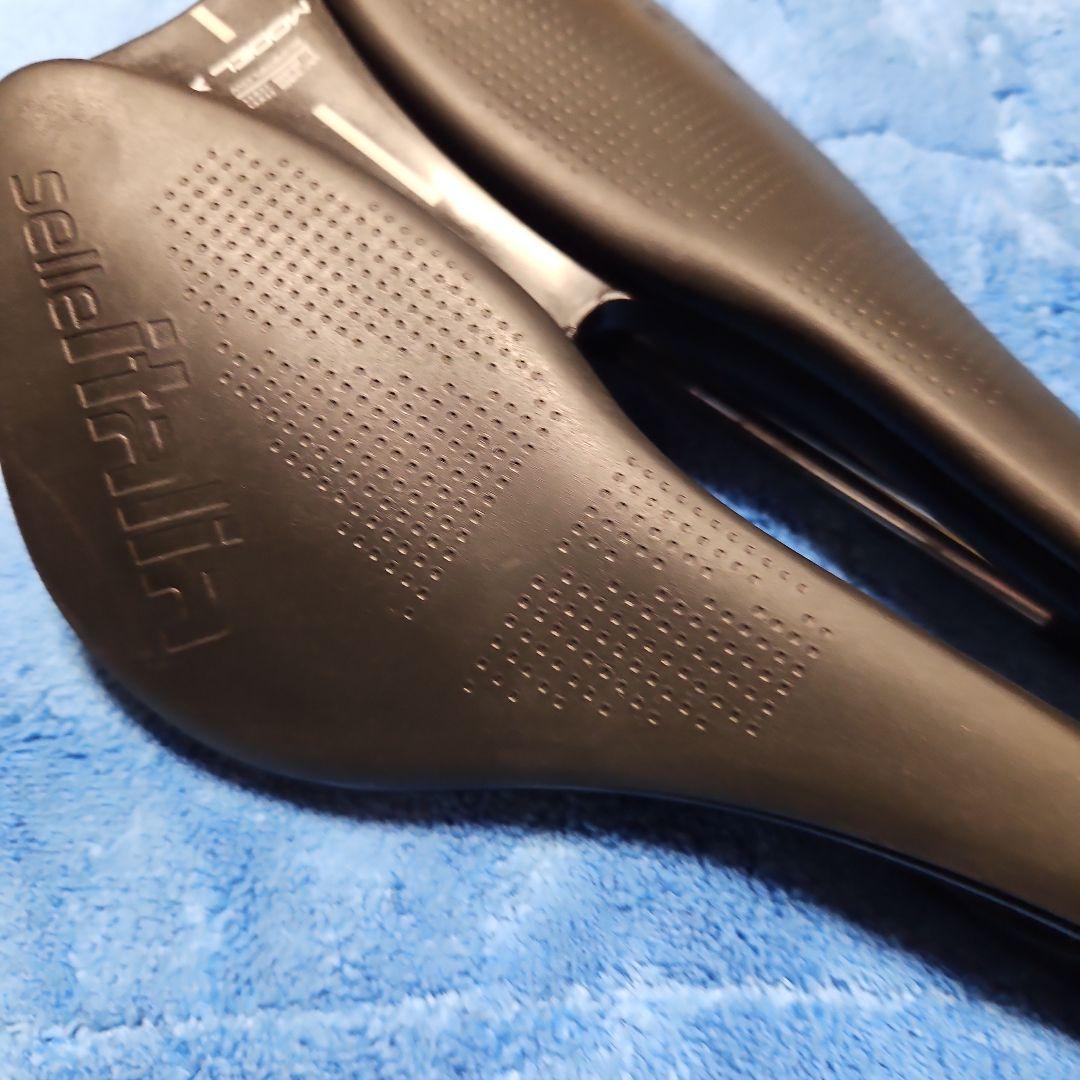 selle italia　MODEL X エルゴノミックサドル 145mm