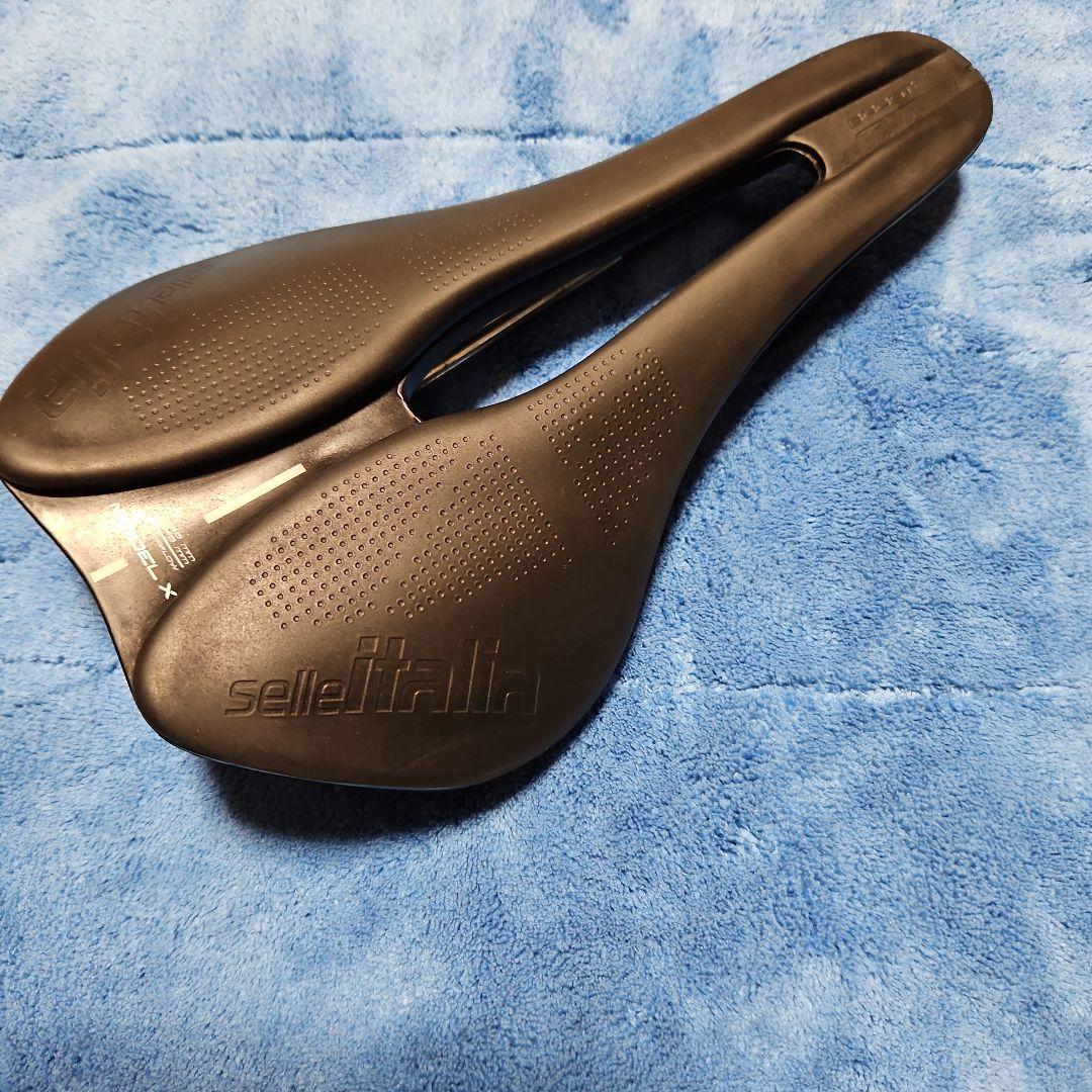 selle italia　MODEL X エルゴノミックサドル 145mm