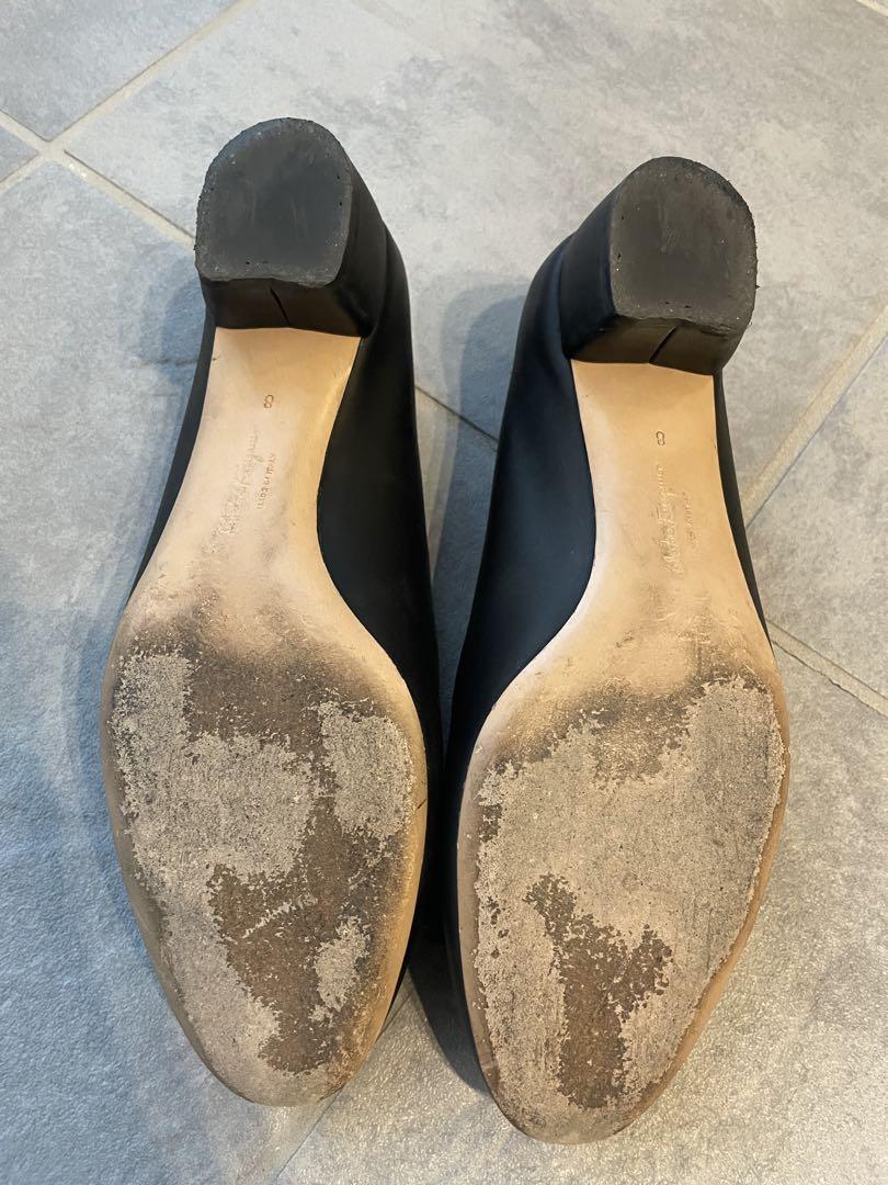 SalvatoreFerragamo ヴァラリボン パンプス　黒　ブラック