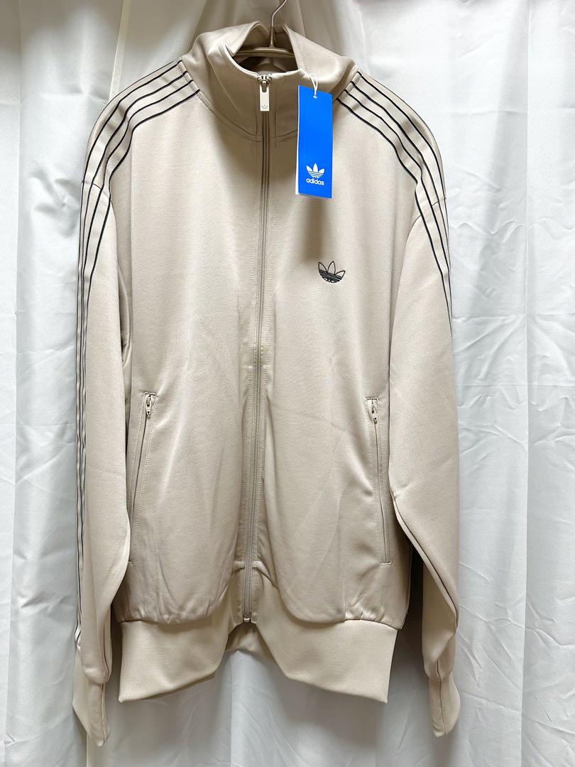 新品タグ付き　アディダス　トラックジャケット　ベージュ