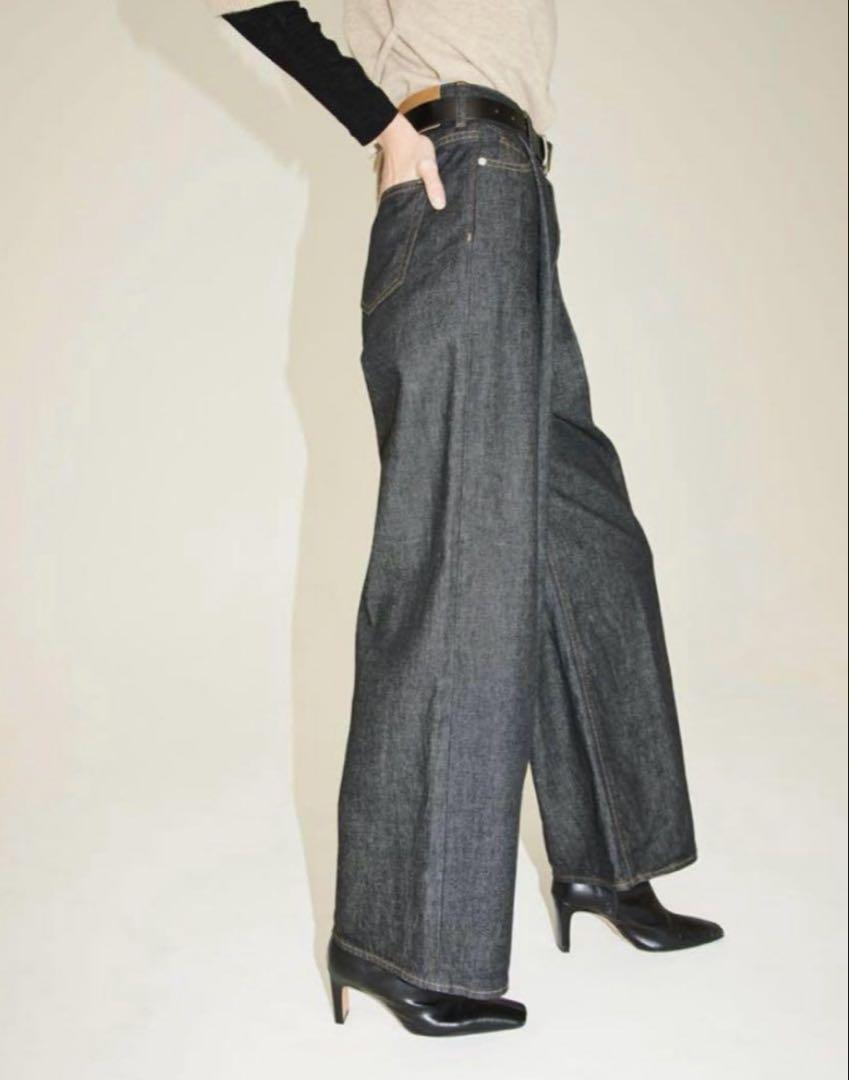 SuzuHirose × CLANE TUCK WIDE DENIM PANTS