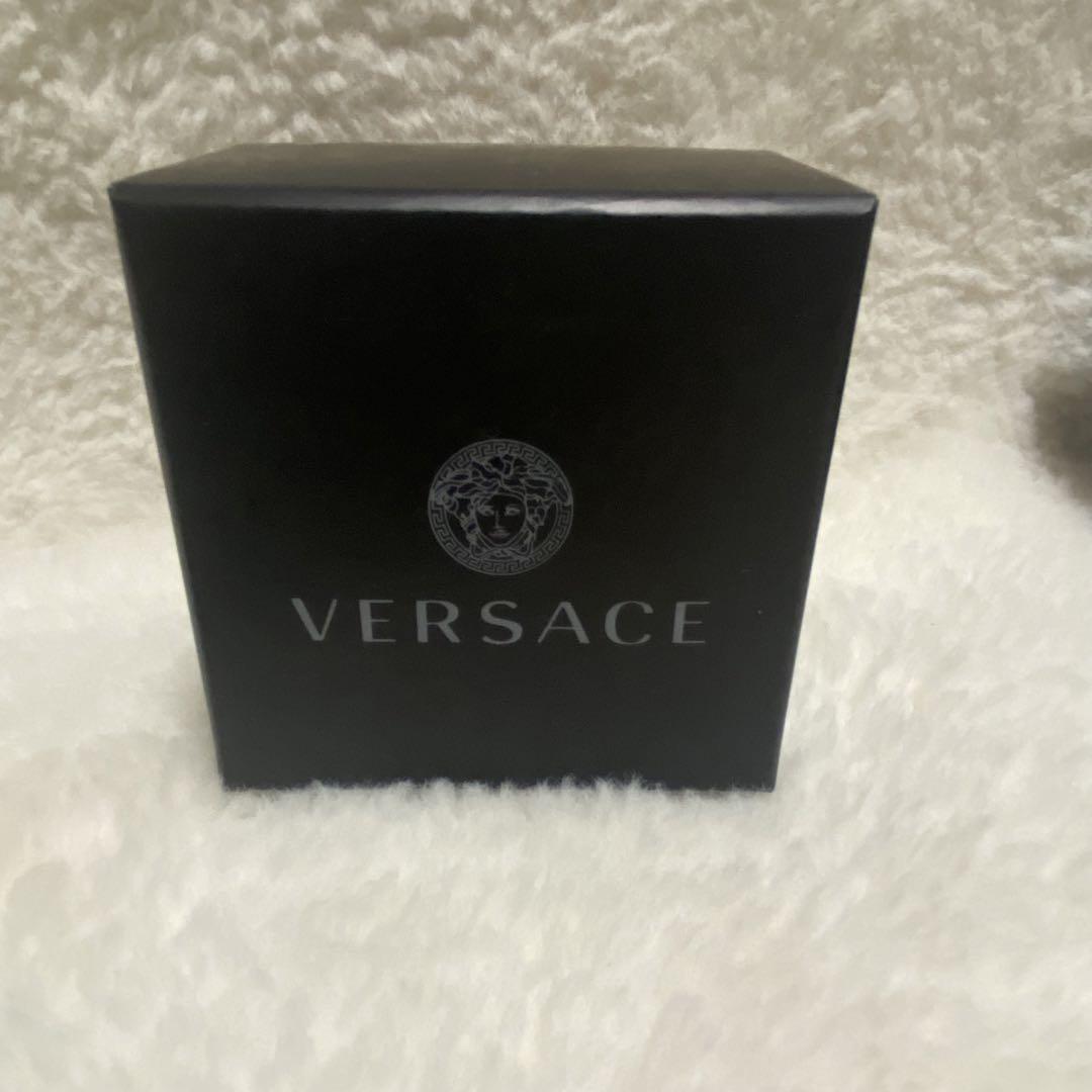 versace メデューサ　ピアス　箱付き