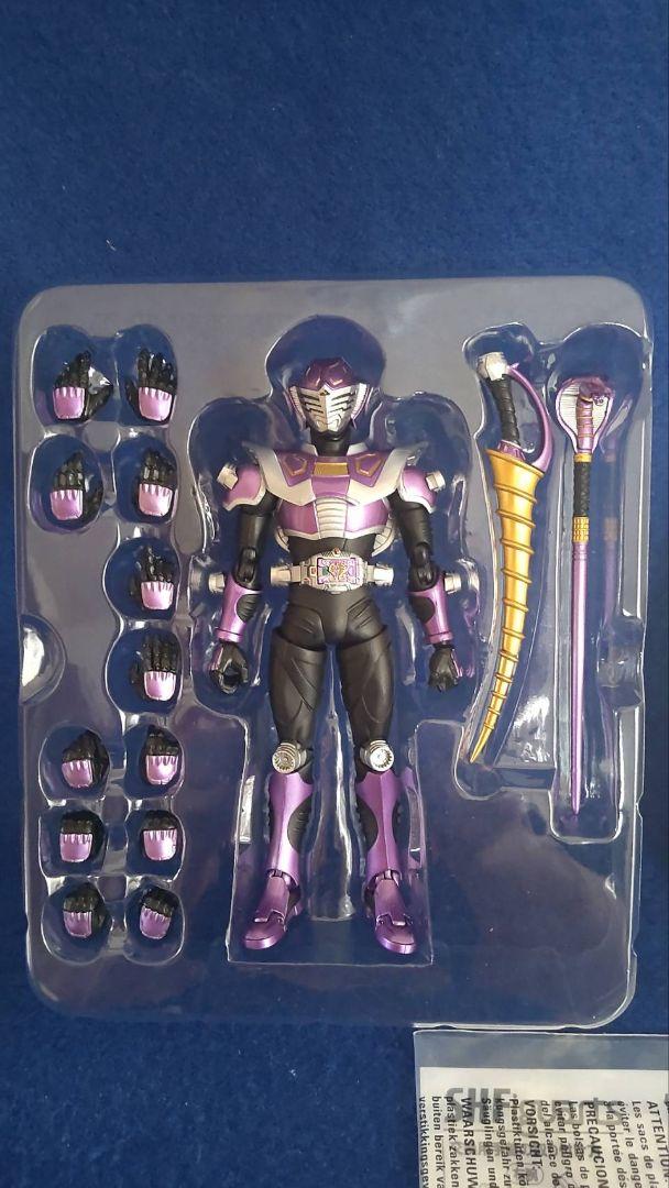 S.H.Figuarts 仮面ライダー王蛇 開封美品