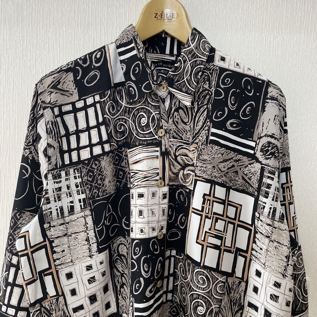 古着 柄シャツ 金ボタン