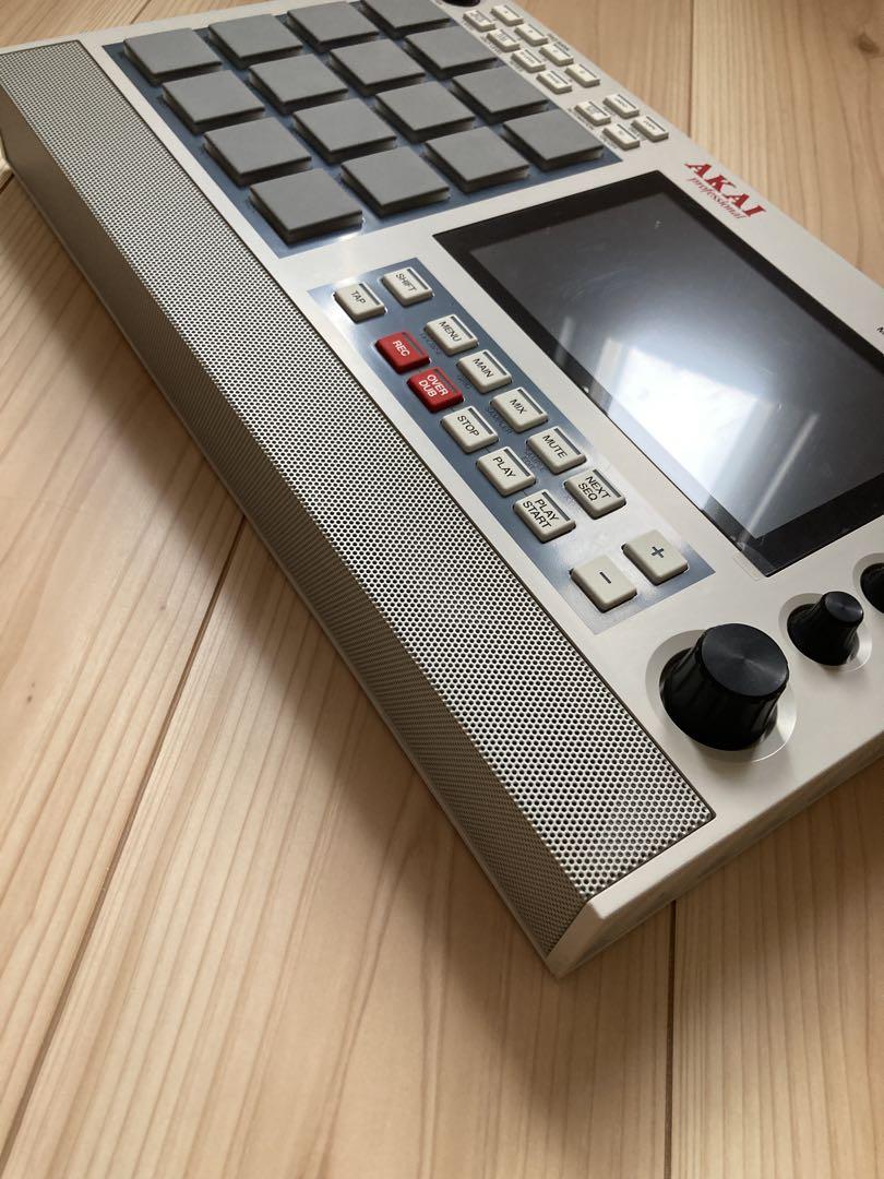DJ機材 Akai MPC Live 2 Retro EDITION SSD 1TB