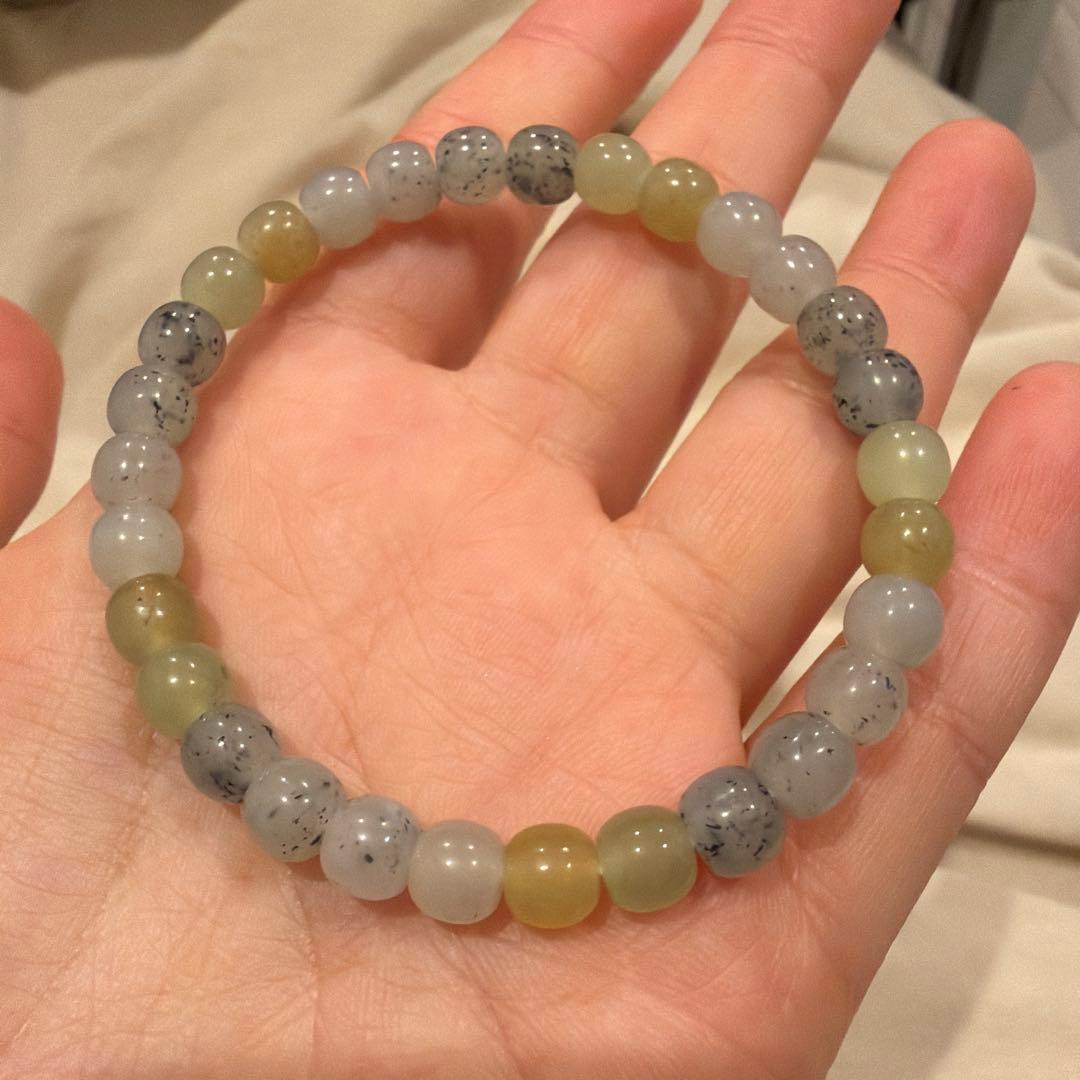 天然石ビーズブレスレット 和田玉