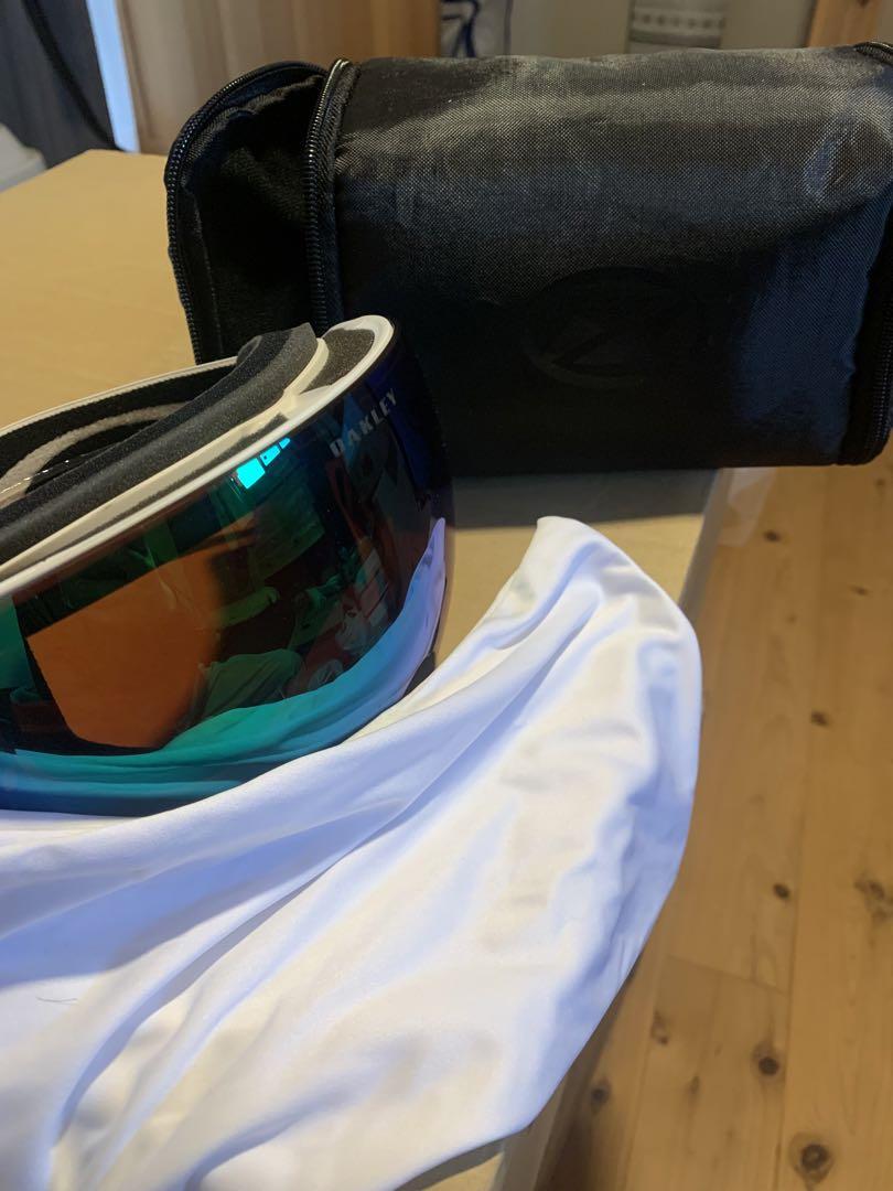OAKLEY オークリー　ゴーグル　ホワイト