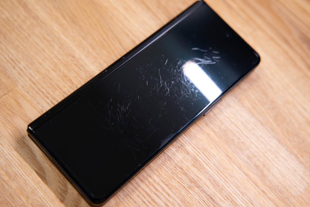 Galaxy Z Fold3 SC-55B（ジャンク）