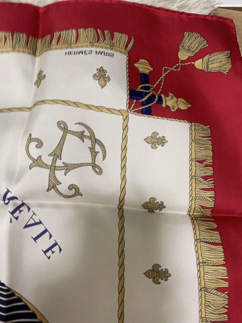 エルメス　HERMES スカーフ　カレ90 タグ付き