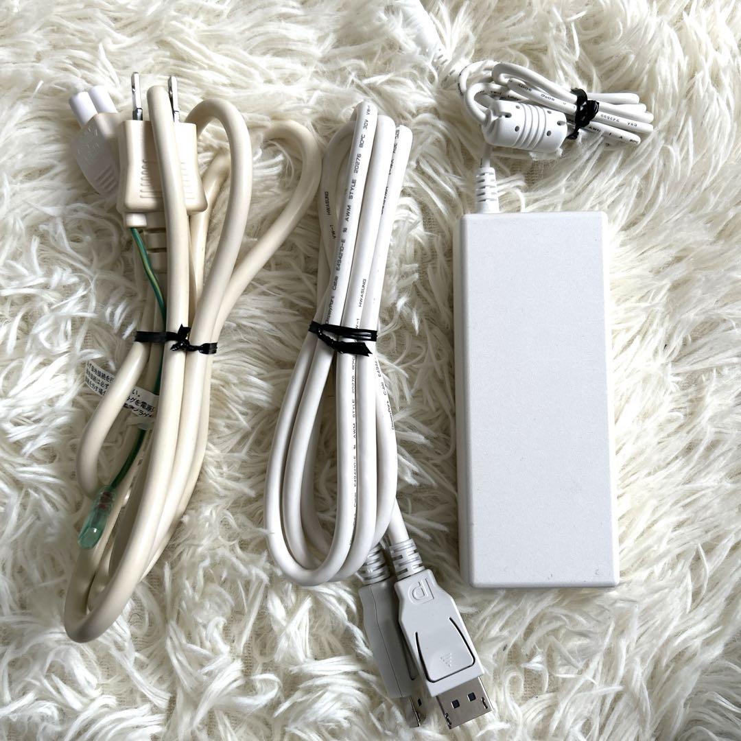 LGエレクトロニクス 32UN550-W HDMI 4K ノングレア LED