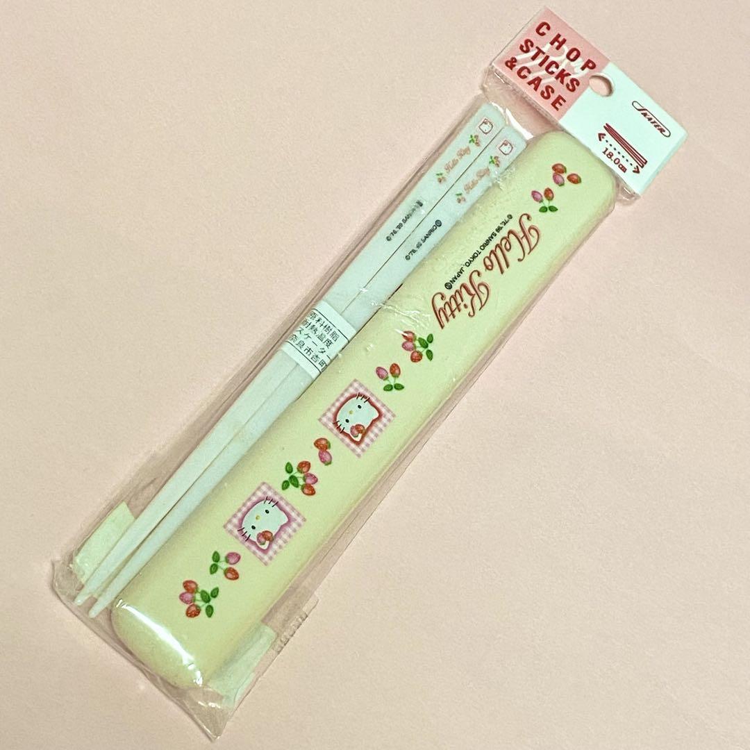 【uu】ハローキティ　お弁当箱　箸