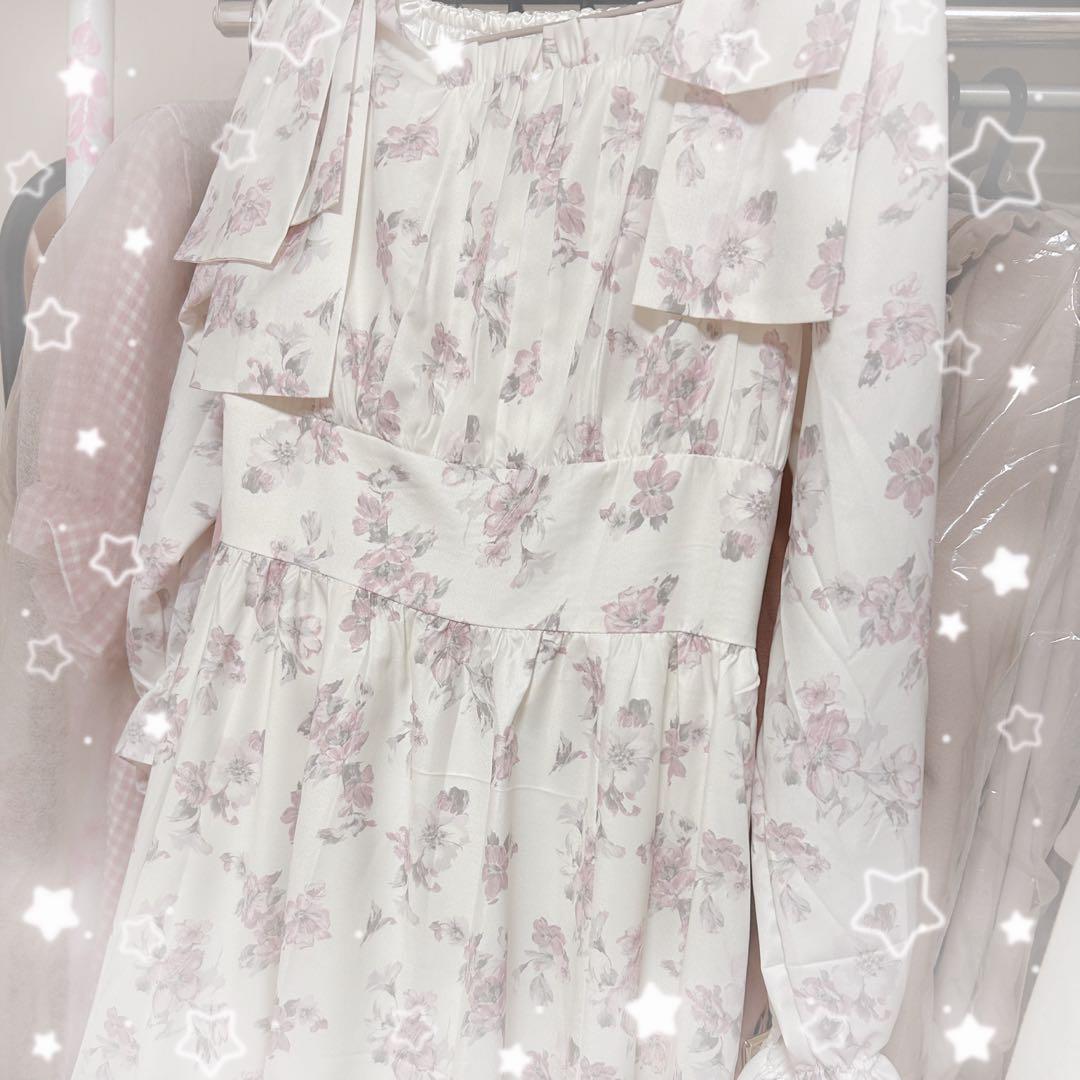 evelyn♡エブリン♡花柄ワンピース♡長袖♡ピンク