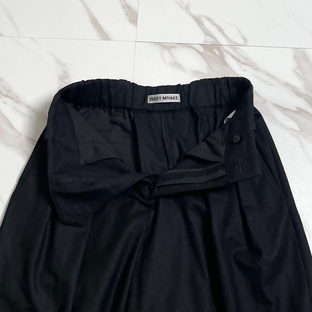 イッセイミヤケISSEY MIYAKE 132 5. スクエアフラットワイド