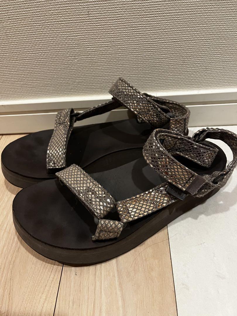 値下げしました。ユナイテッドアローズ×Teva ストラップサンダル US 7