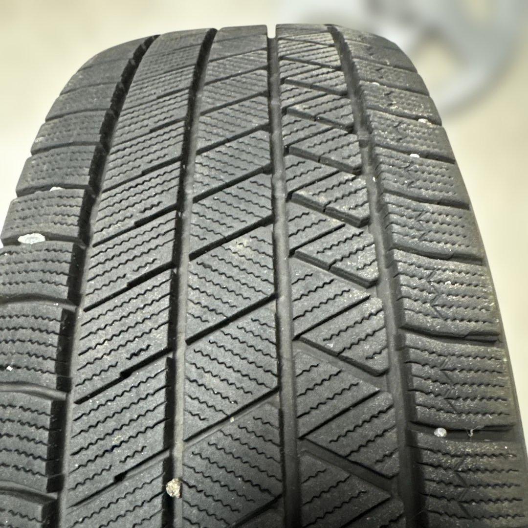 30プリウス VRX3 スタッドレス 205/65r15 21年 30プリウス VRX3 スタッドレス 205/65r15 21年