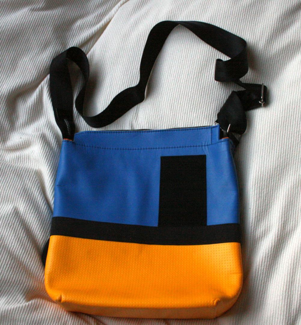 BAGブッチー×ミカサショルダーバッグ