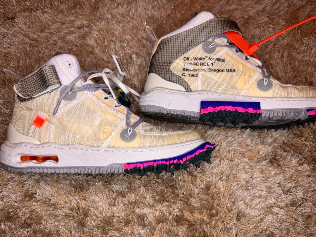 オフホワイト × ナイキ エアフォース1 ミッド 'ホワイト