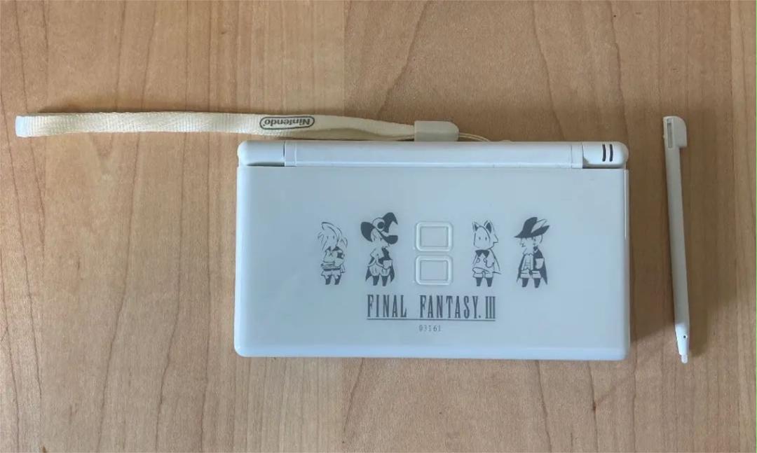 ニンテンド¾ スクウェア ニンテンドーDS LITE F… g3j9R-m36981465530 エニックス NINTENDO DS にガラスフ