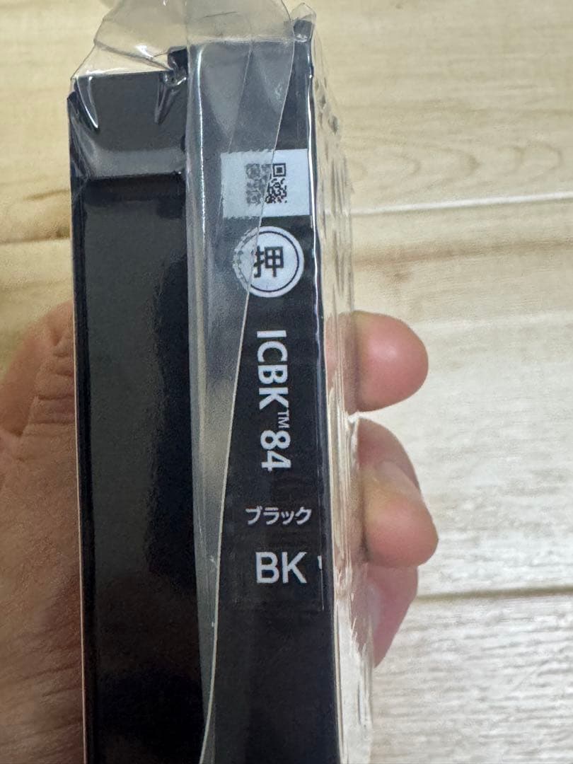 EPSON ICBK84 ブラック 純正 新品未開封　箱は開封なし : エプソン 純正 インクカートリッジ 虫めがね ICBK84