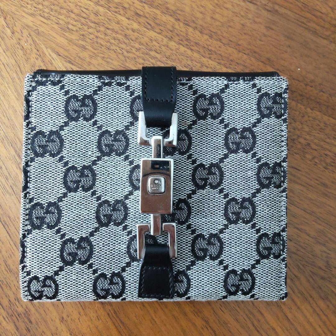 2021年レディースファッション福袋 GUCCI 二つ折り財布 美品 折り財布