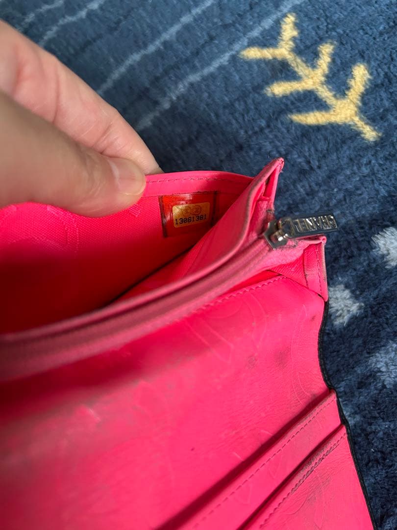 CHANEL 二つ折り財布 ブラック