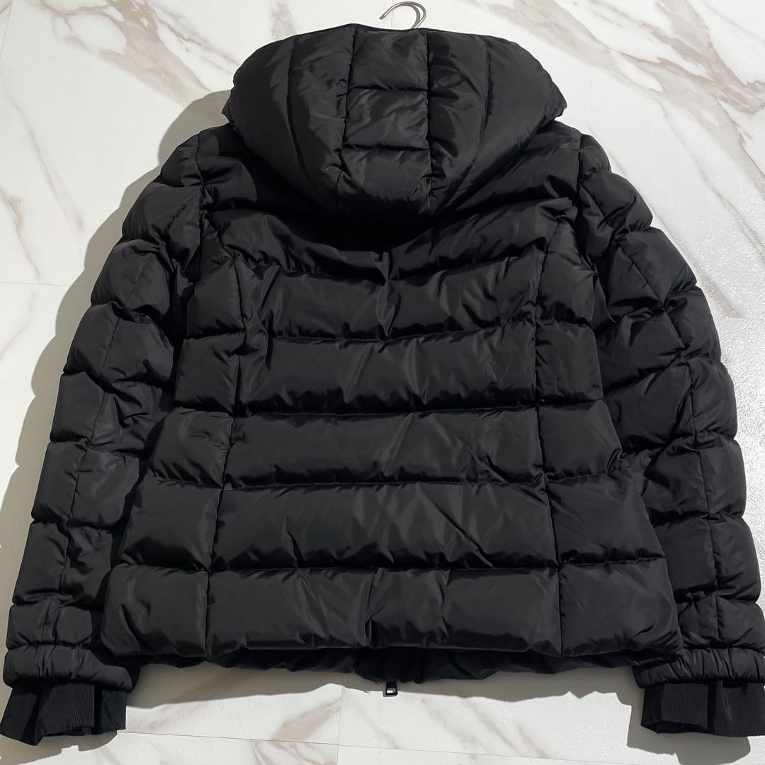 希少XL 極美品 モンクレール ベチュラ ブラック ショート ダウンジャケット 希少XL 極美品 モンクレール ベチュラ ブラック ショート ダウン