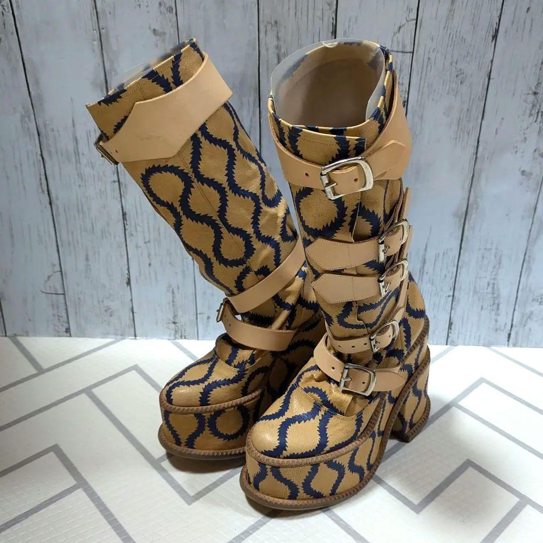 人気ブランドバ40代 Vivienne Westwood メルカリ - パイレーツブーツ スクイグル 靴