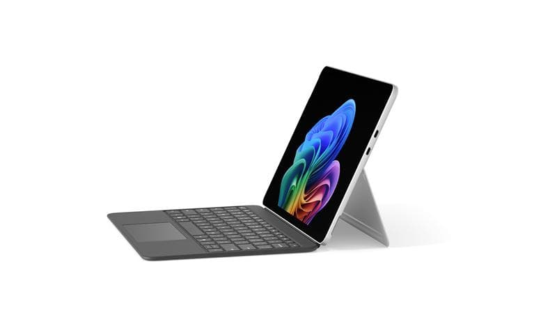 Surface Pro Copilot PC 12 インチMicrosoft