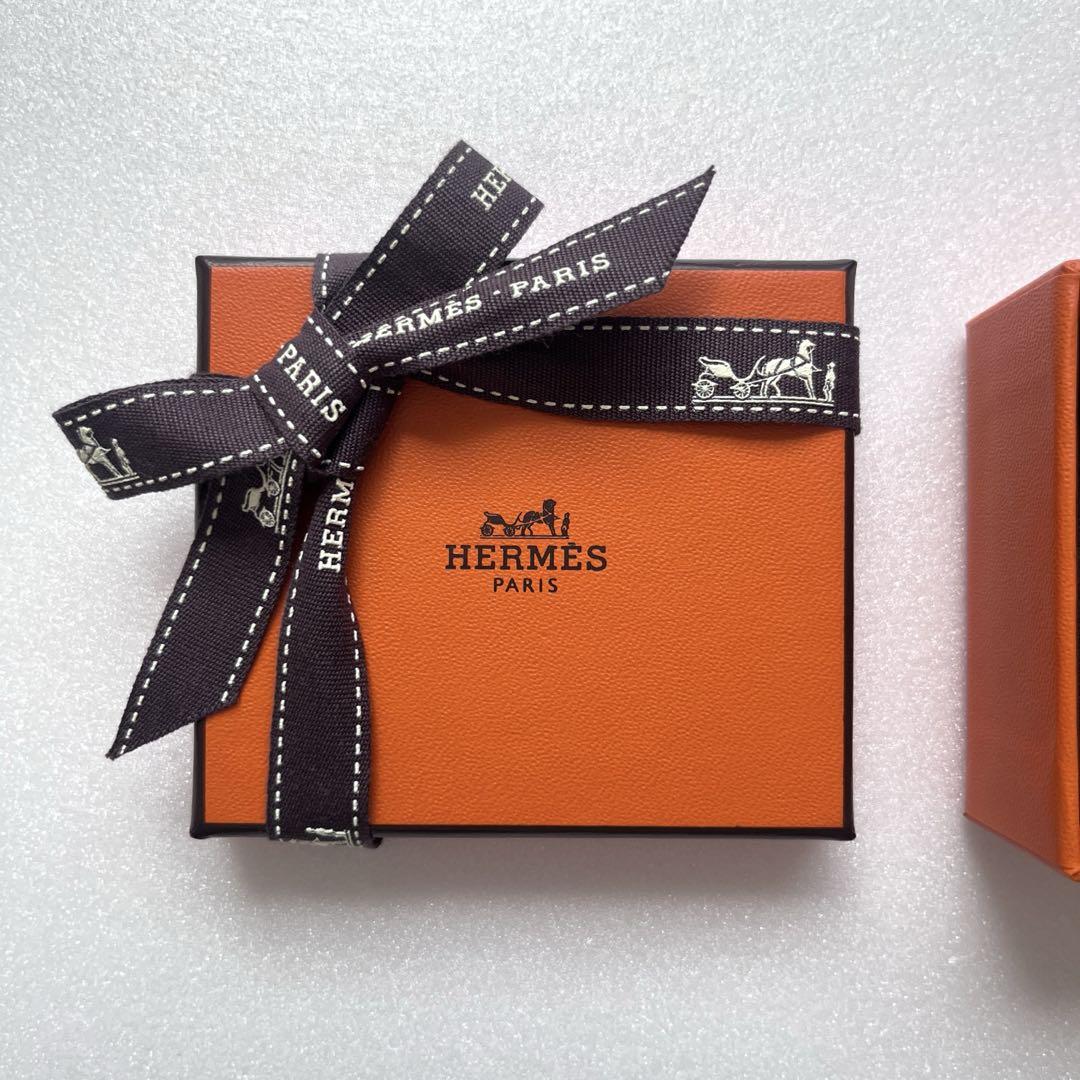 見事な創造力 ケース 空箱 リング スカーフ エルメス HERMES リボン メルカリ - ラッピング・包装