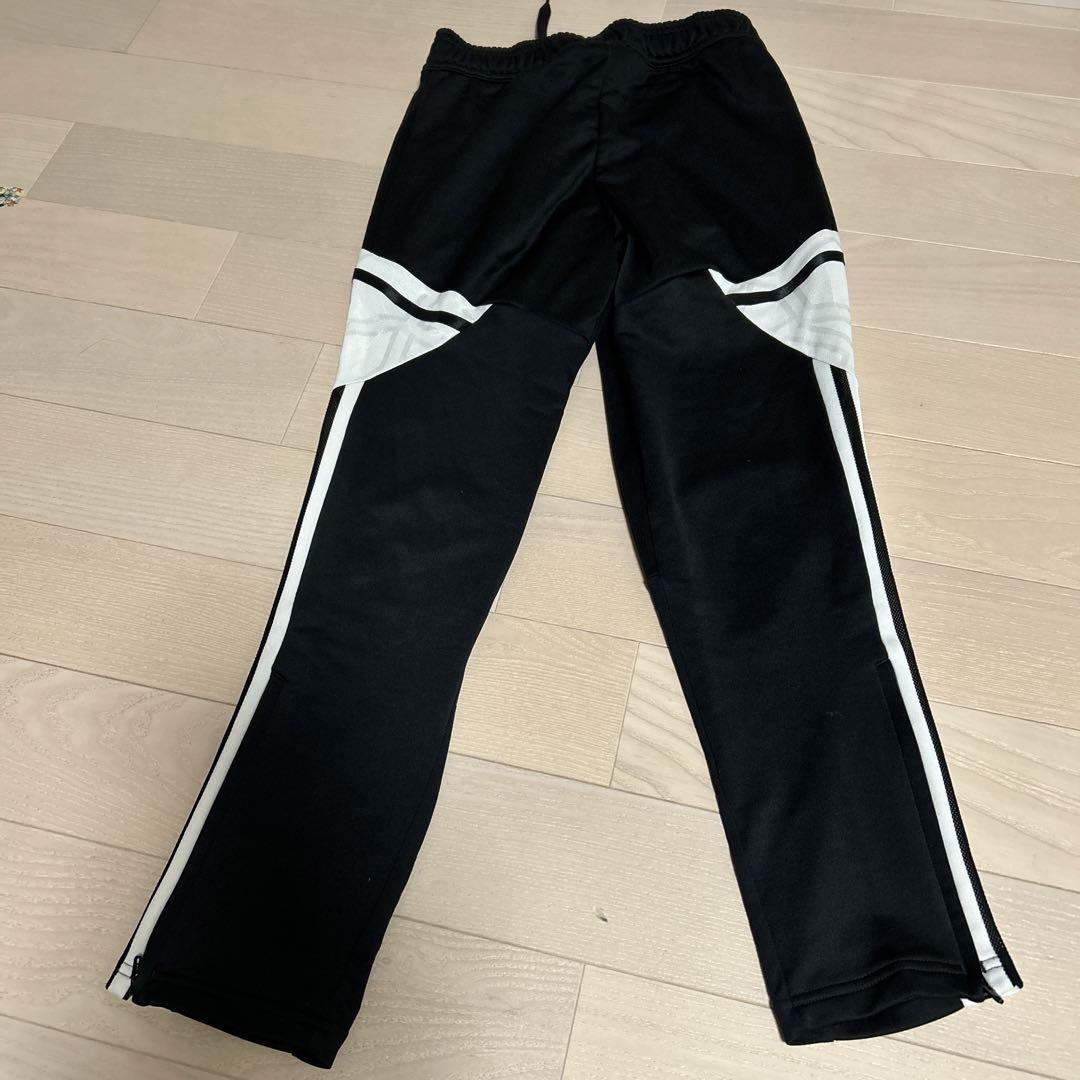 adidas AEROREADY 長袖シャツとパンツ セット