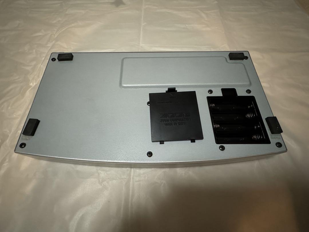 ズームMRS-8(MultiTrak Recording Studio)