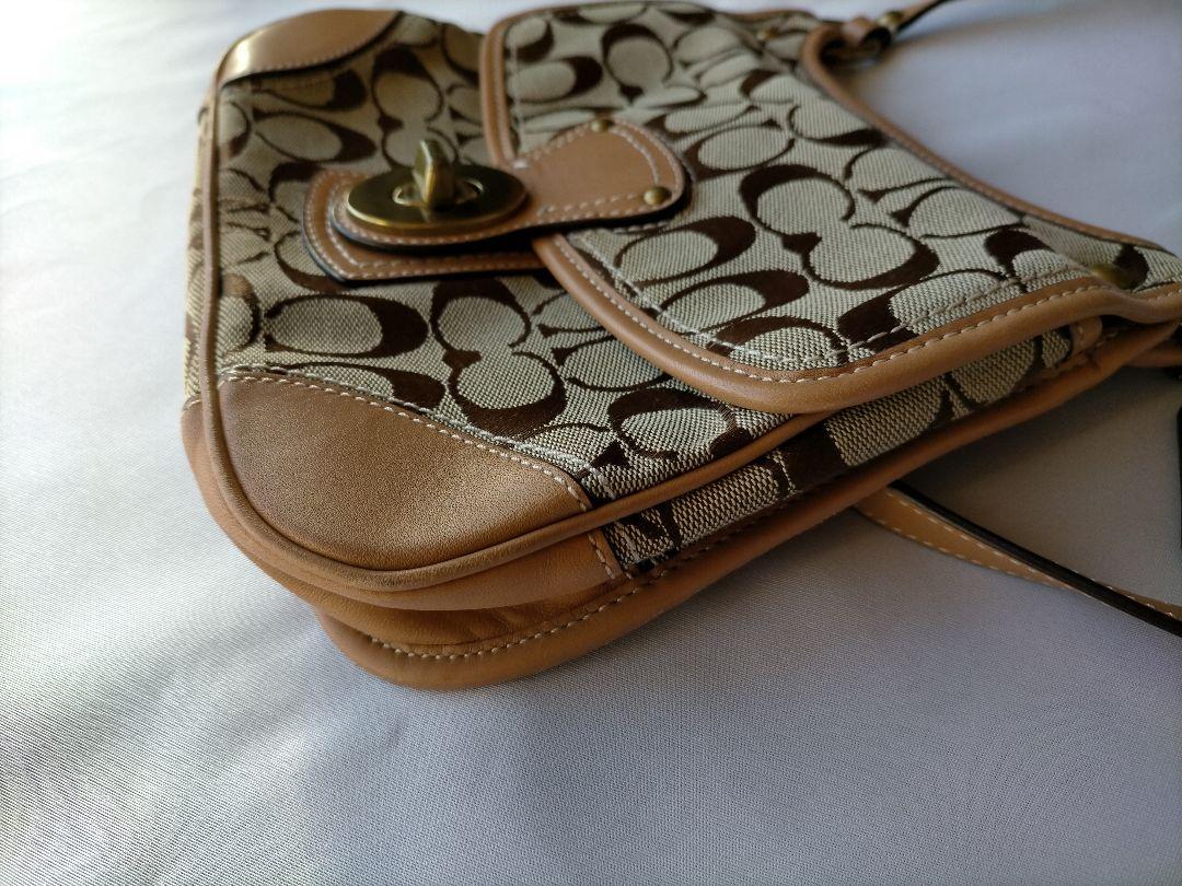COACH ロゴ ショルダーバッグ