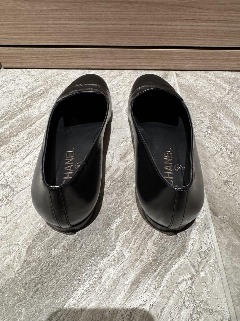 CHANEL ブラックレザー ローファー 37