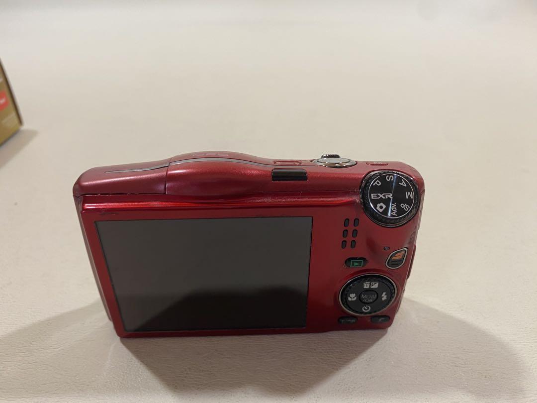 FUJIFILM FINEPIX F770 EXR レッド　箱付き