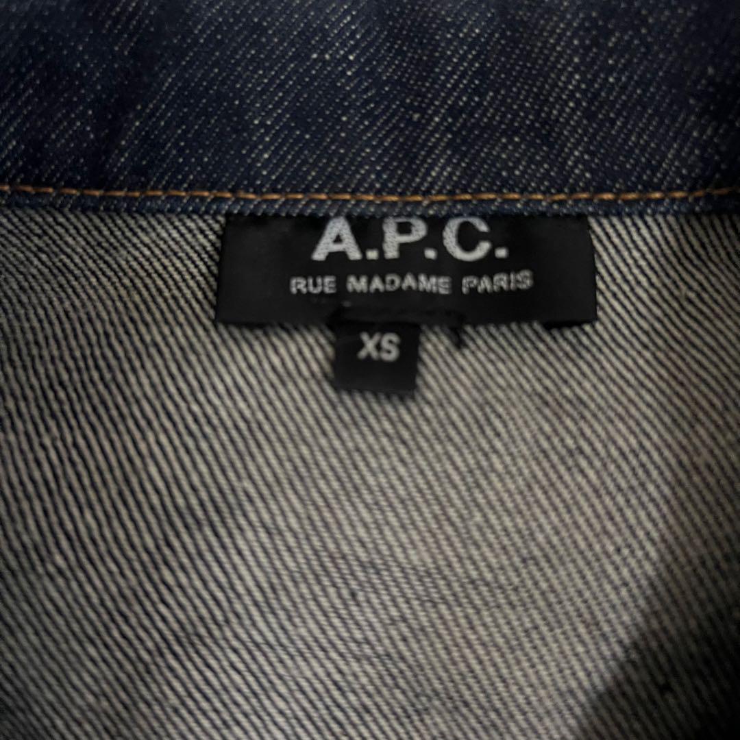 美品✨A.P.C. デニムジャケット Gジャンプ プリーツ サイドアジャスター 美品✨A.P.C. デニムジャケット Gジャンプ プリーツ サイド