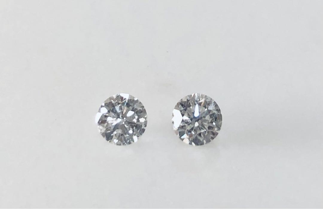 計0.８ct PT天然ダイヤモンドピアス 鑑定書付き