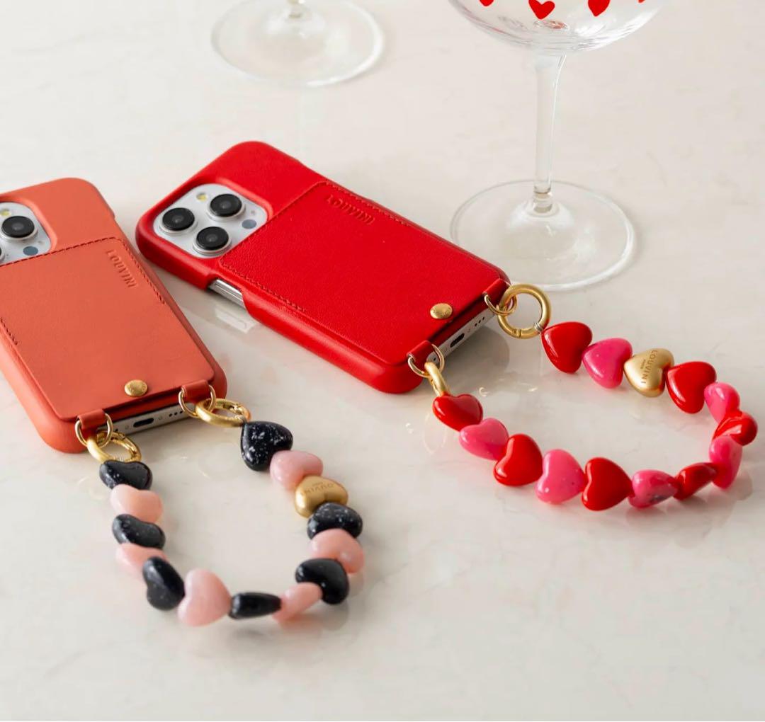 LOUVINI PARISスマホ用ハンドストラップ　最終お値引き！