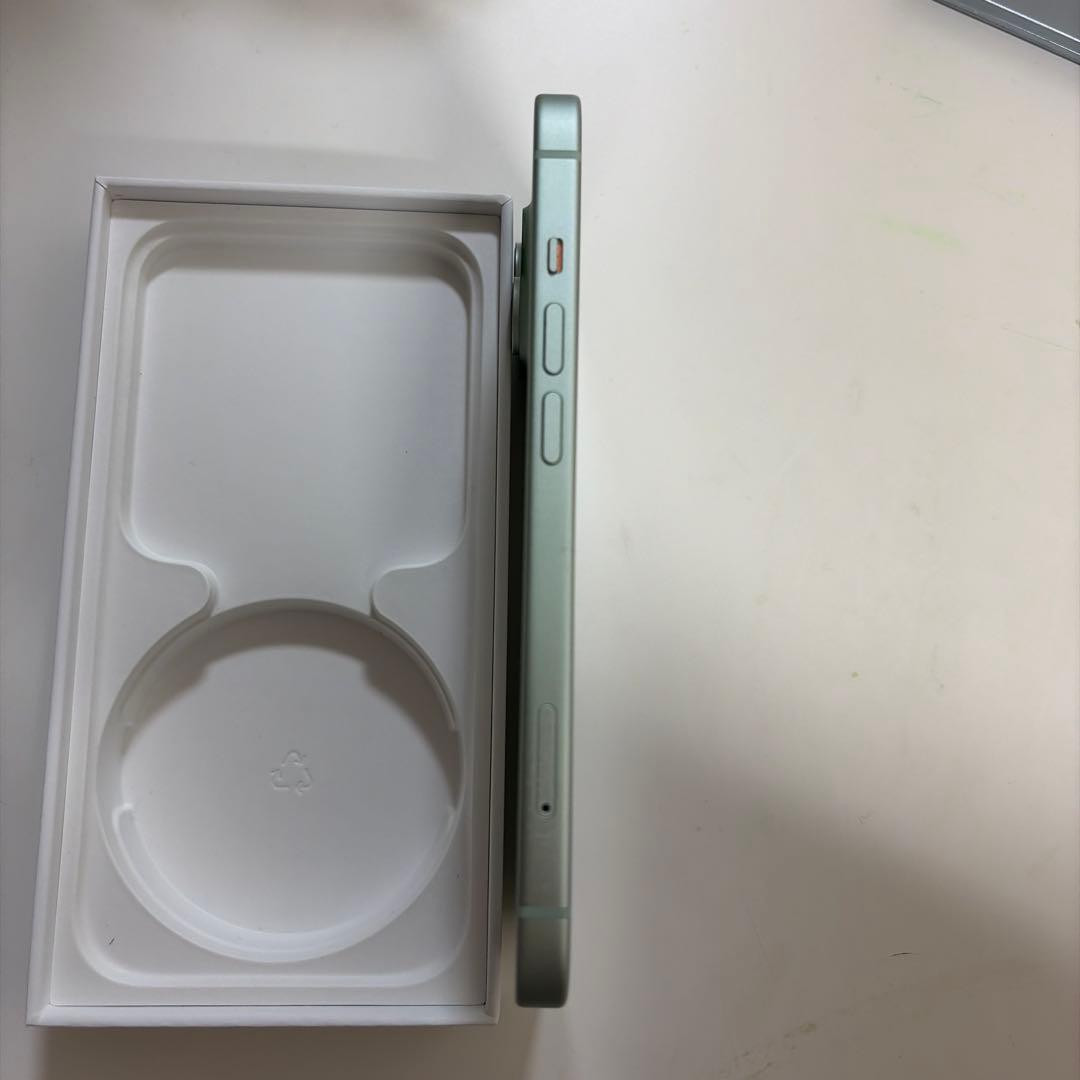 【美品】iPhone 15 アップル Apple SIMフリー 128GB 【美品】iPhone 15 アップル Apple SIMフリー 128GB