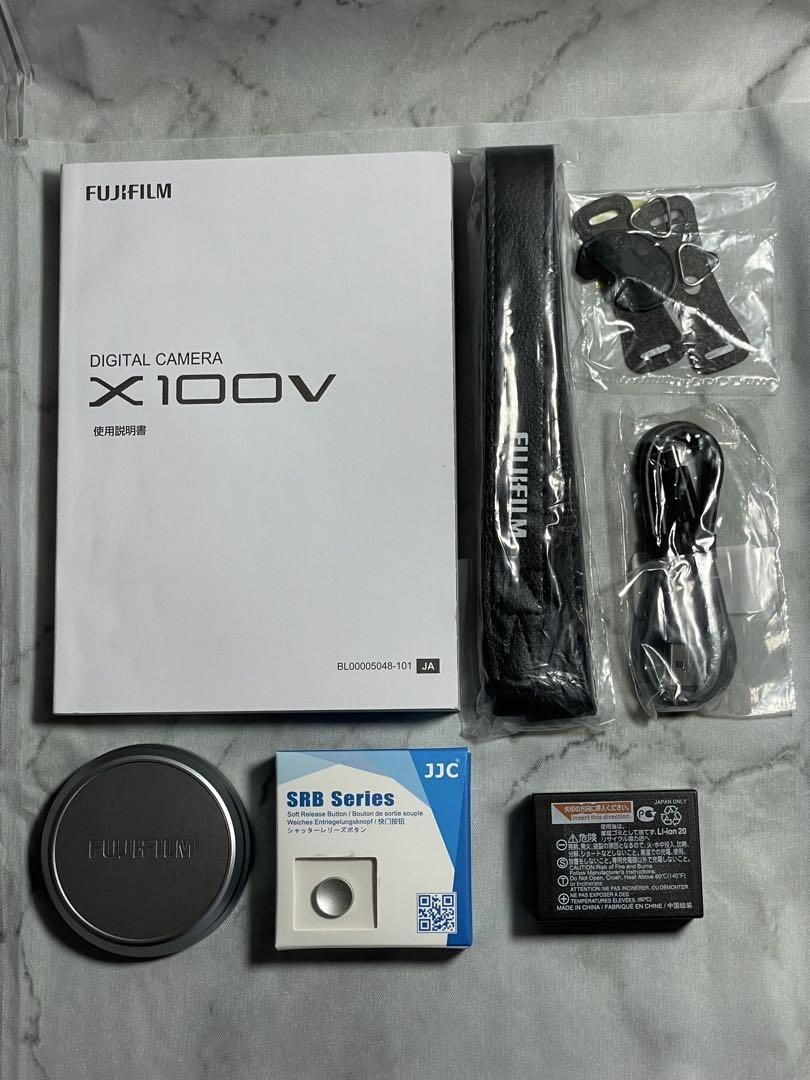 【美品】FUJIFILM X100V デジタルカメラ
