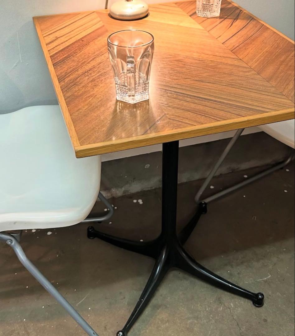 天板寄木柄カフェテーブル【monoroom町田】 天板寄木柄カフェテーブル【monoroom町田】